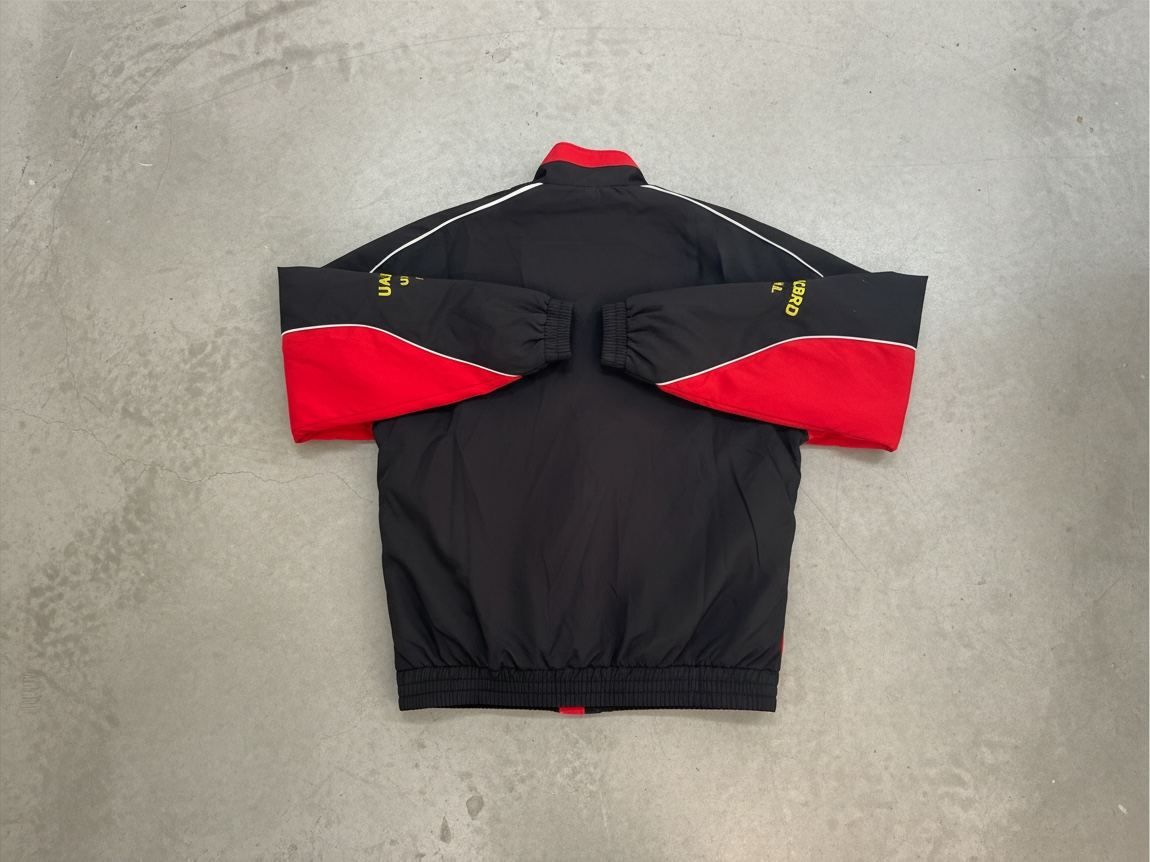 Retro Manchester United Windbreaker