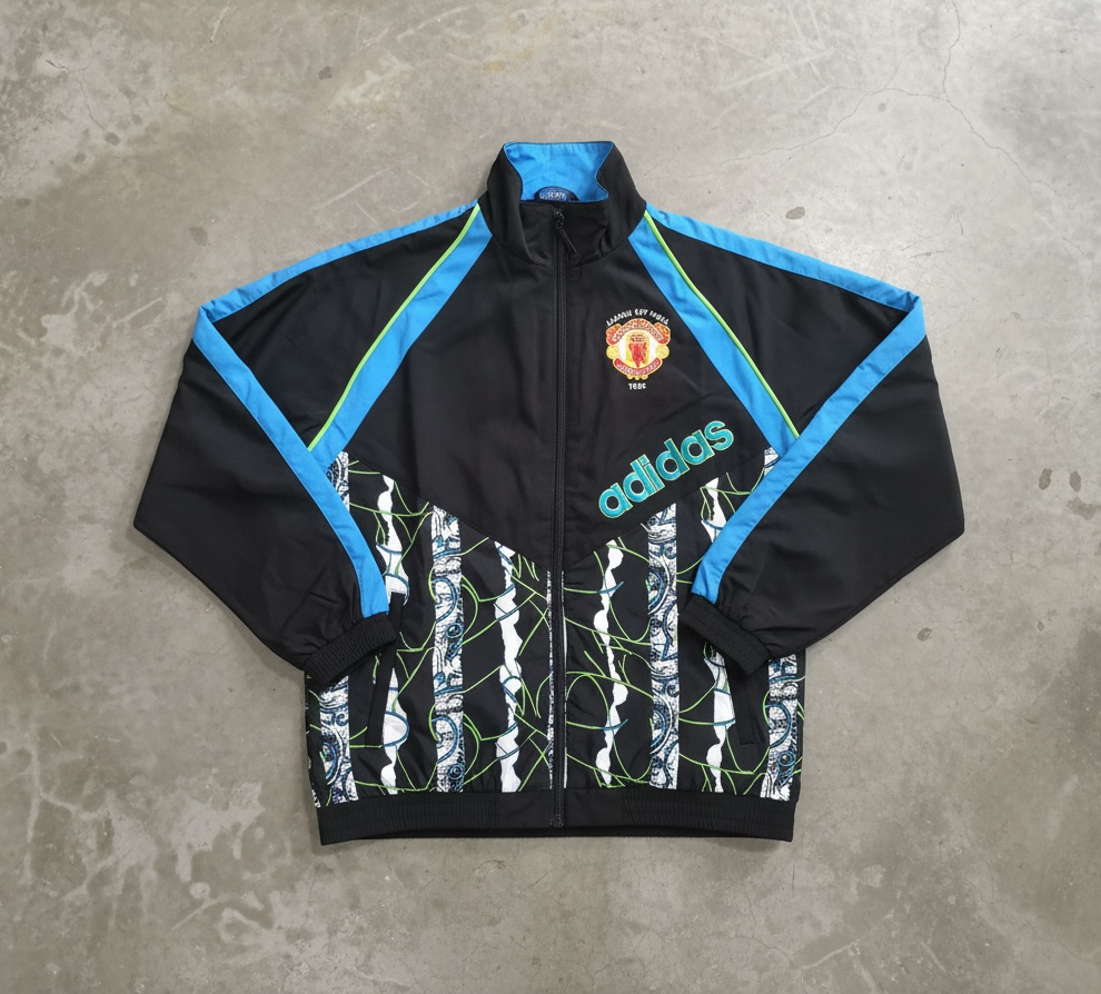 Retro Manchester United Windbreaker